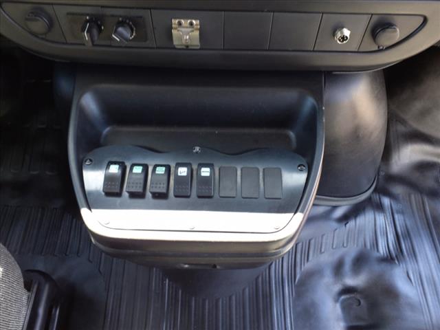 2014 Chevrolet bus Bus