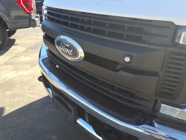 2017 Ford F-250 Super Duty XL