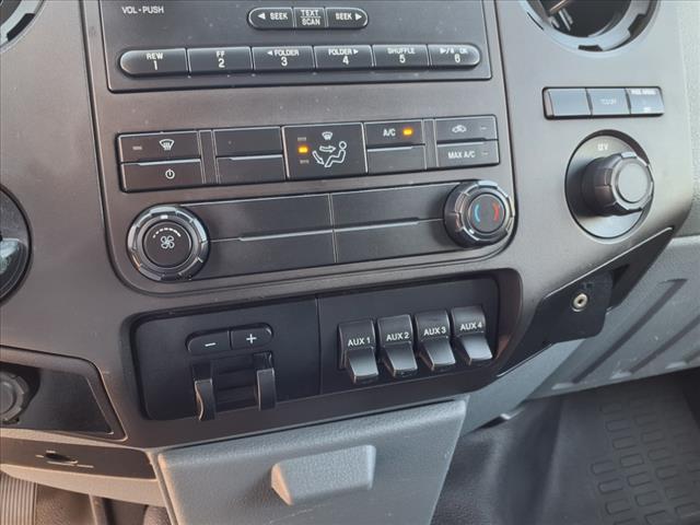 2015 Ford F-350 Super Duty XL