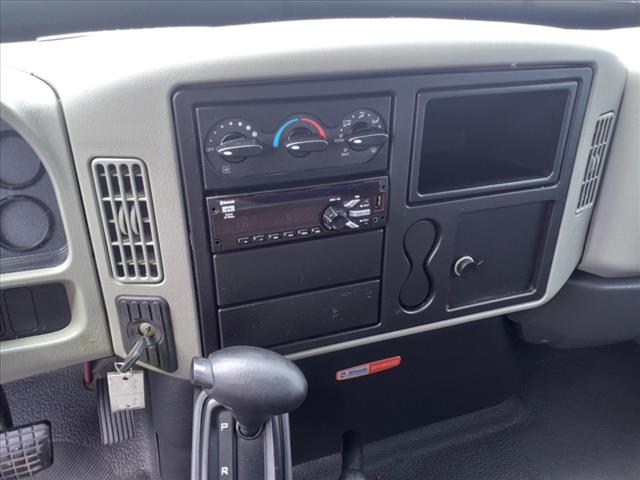 2015 International beverage truck reg cab