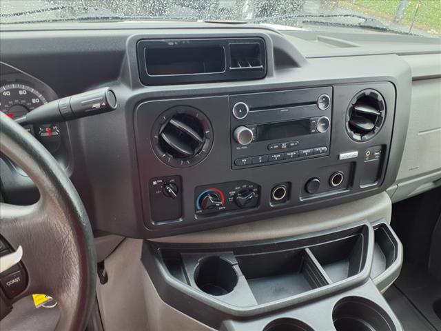 2016 Ford E-Series E-350 SD