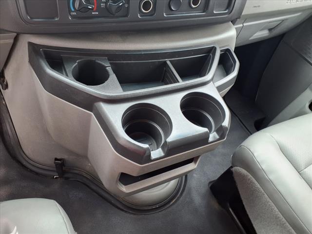 2016 Ford E-Series E-350 SD