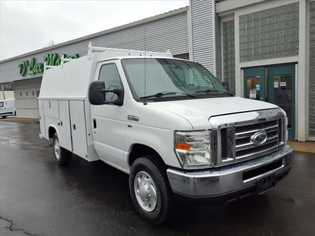 2016 Ford E-Series E-350 SD