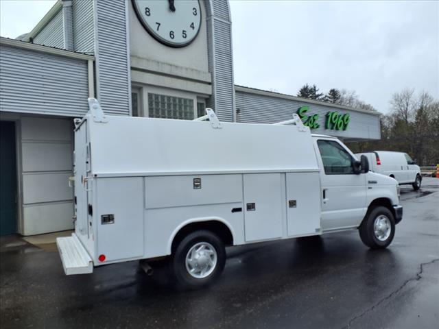 2016 Ford E-Series E-350 SD