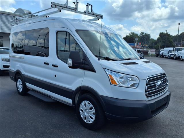 2018 Ford Transit 150 XLT