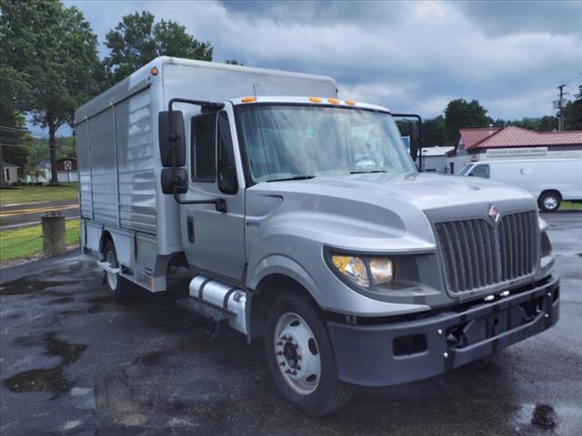 2015 International beverage truck reg cab