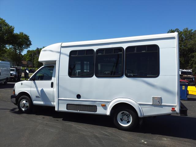 2014 Chevrolet bus Bus