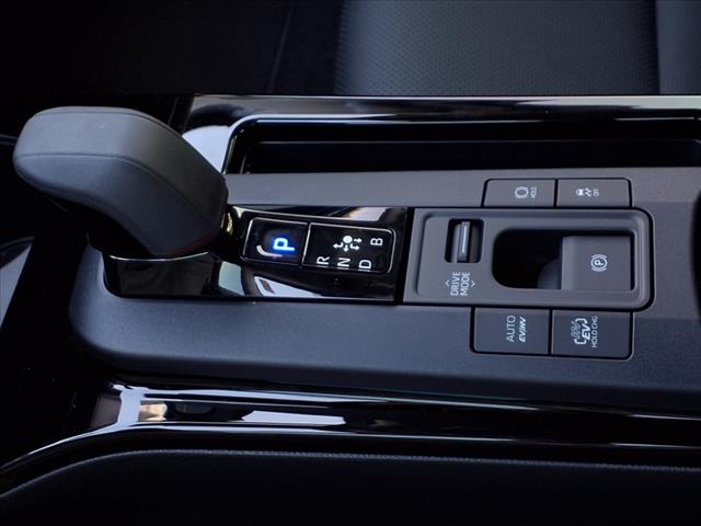 2025 Toyota Prius Plug-in Hybrid 