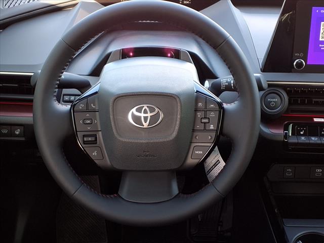 2025 Toyota Prius Plug-in Hybrid 