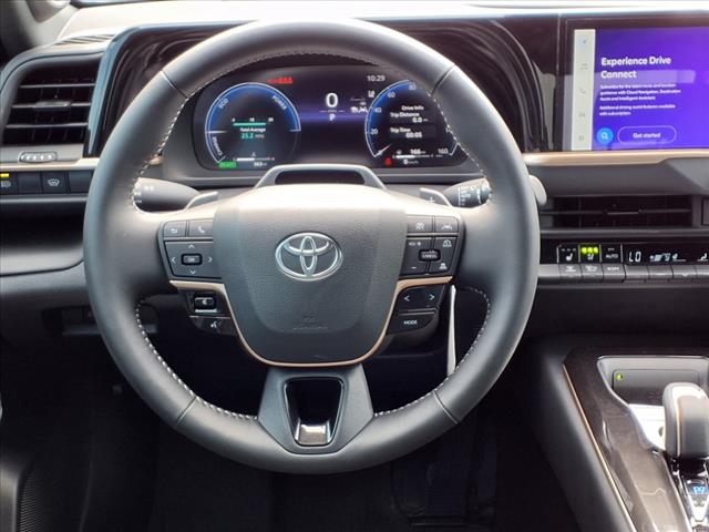 2025 Toyota Crown Platinum