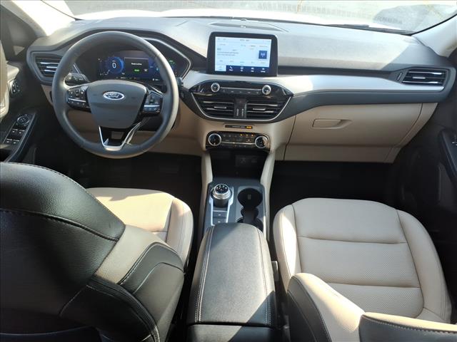 2022 Ford Escape Hybrid SEL