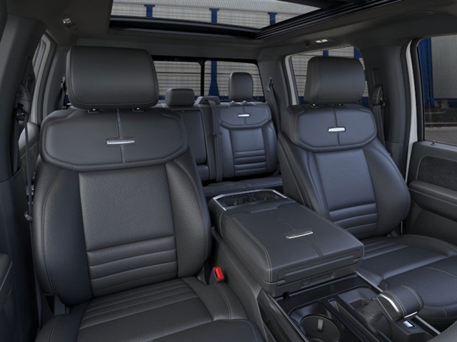 2025 Ford F-150 Lightning Platinum