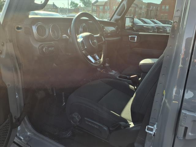 2021 Jeep Gladiator Overland
