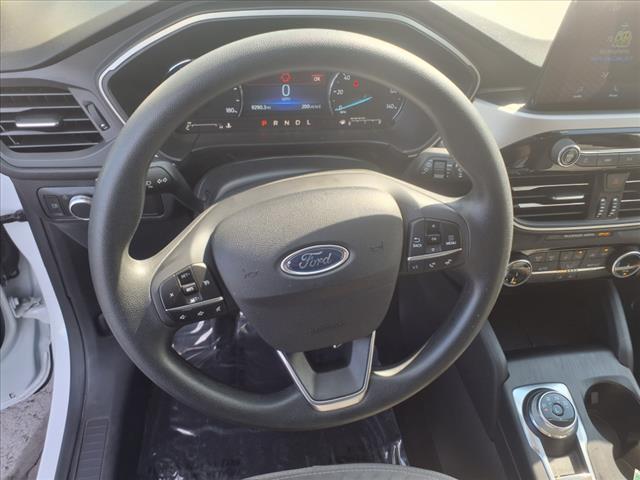 2022 Ford Escape Hybrid SE