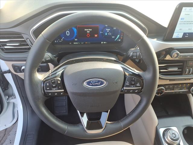 2022 Ford Escape Hybrid SEL