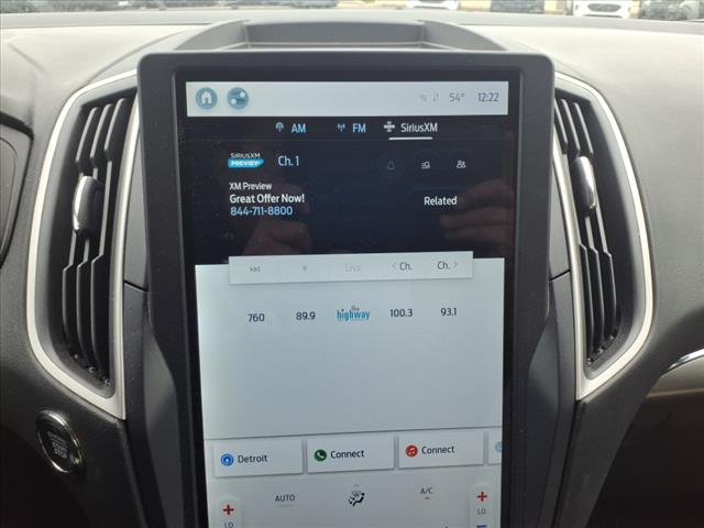 2022 Ford Edge SEL