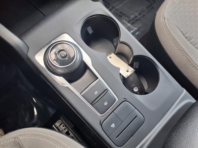 2022 Ford Escape Hybrid SE