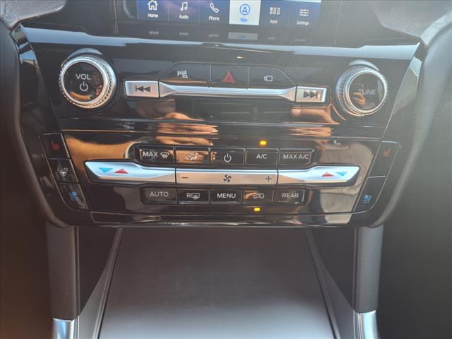 2022 Ford Explorer Hybrid Platinum