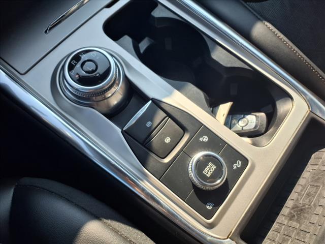 2022 Ford Explorer Hybrid Platinum