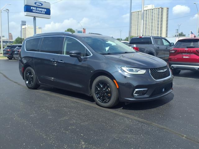 2021 Chrysler Pacifica Touring L