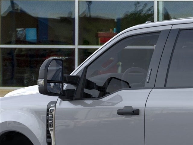2025 Ford F-350 Super Duty XLT