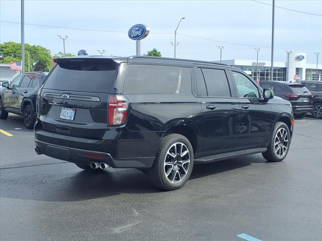 2022 Chevrolet Suburban RST