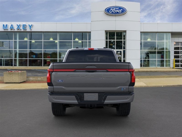 2025 Ford F-150 Lightning Platinum