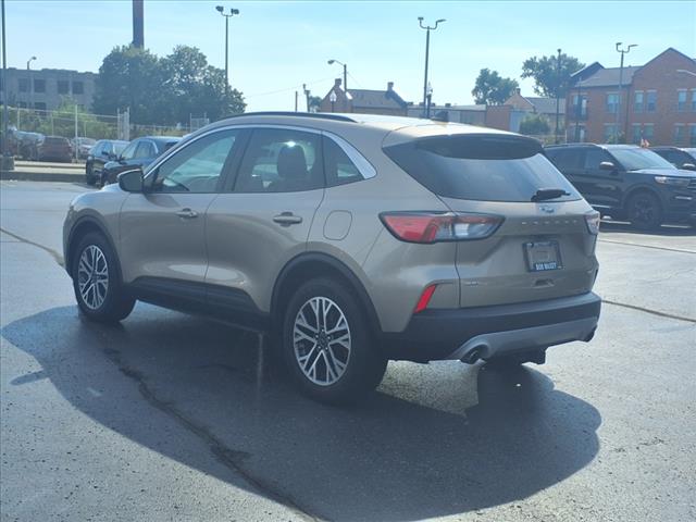 2020 Ford Escape SEL