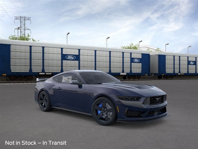 2025 Ford Mustang Dark Horse
