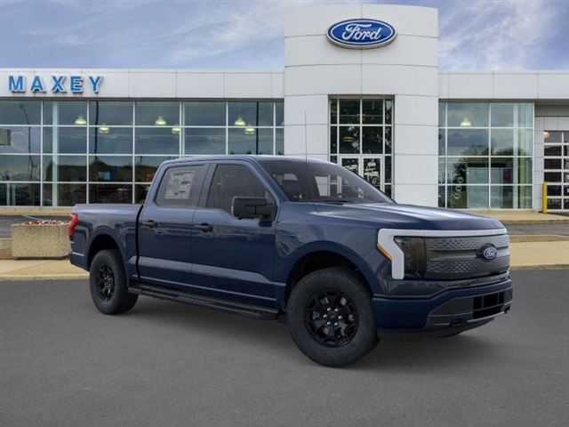 2025 Ford F-150 Lightning XLT