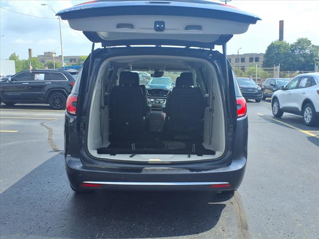 2021 Chrysler Pacifica Touring L