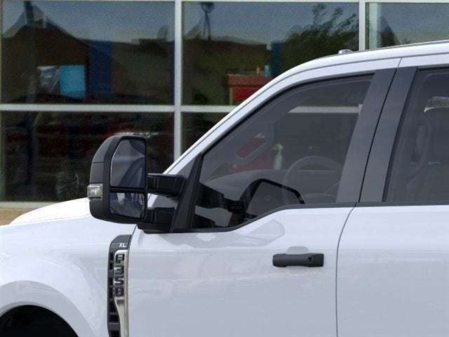 2025 Ford F-350 Super Duty XL