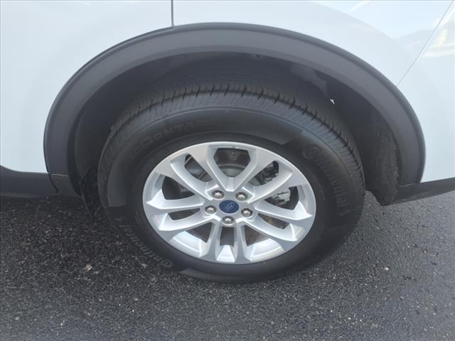2022 Ford Escape Hybrid SE