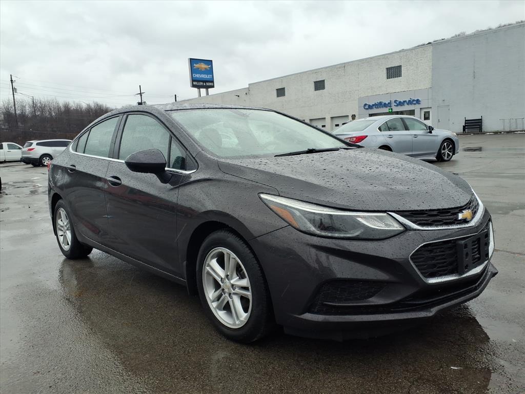 2017 Chevrolet Cruze LT Auto