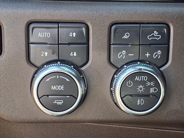 2023 GMC Sierra 1500 15004WDSLT