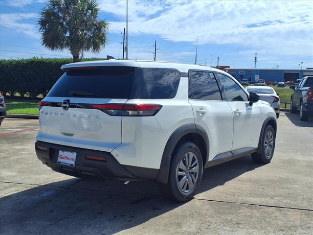 2025 Nissan Pathfinder S