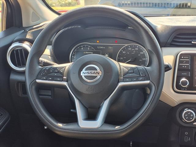 2022 Nissan Versa 