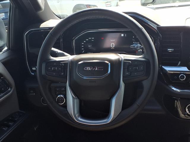 2023 GMC Sierra 1500 15004WDSLT