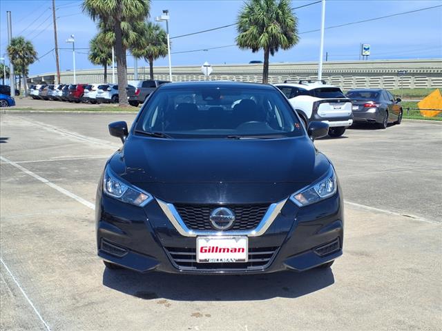 2022 Nissan Versa 