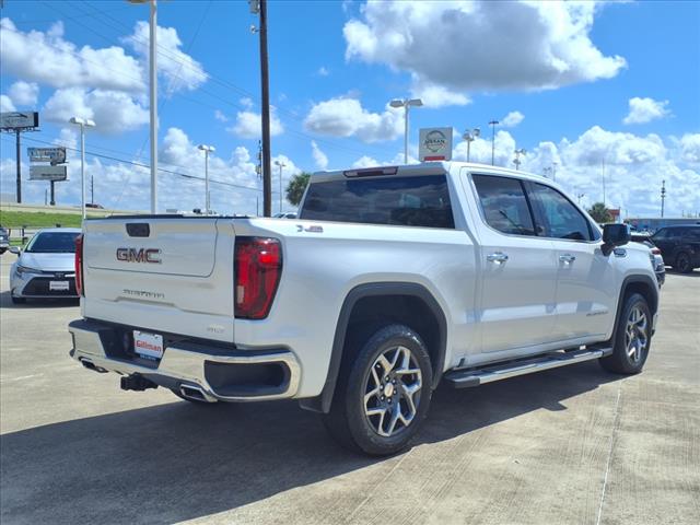 2023 GMC Sierra 1500 15004WDSLT