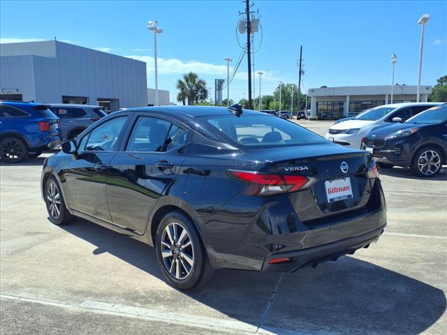 2022 Nissan Versa 