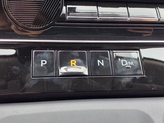 2025 Nissan Armada SV