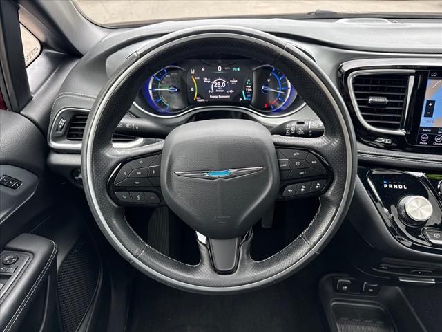 2020 Chrysler Pacifica Hybrid Limited Red S