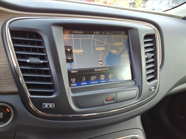 2015 Chrysler 200 C