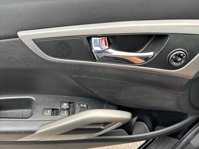 2015 Hyundai VELOSTER Base