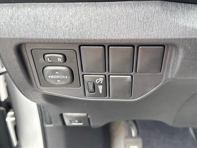 2013 Toyota Prius Three