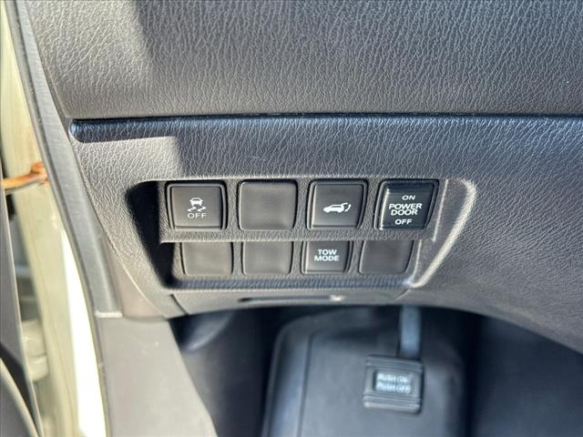 2014 Nissan Pathfinder SL