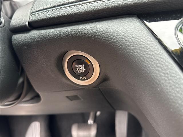 2020 Chrysler Pacifica Hybrid Limited Red S
