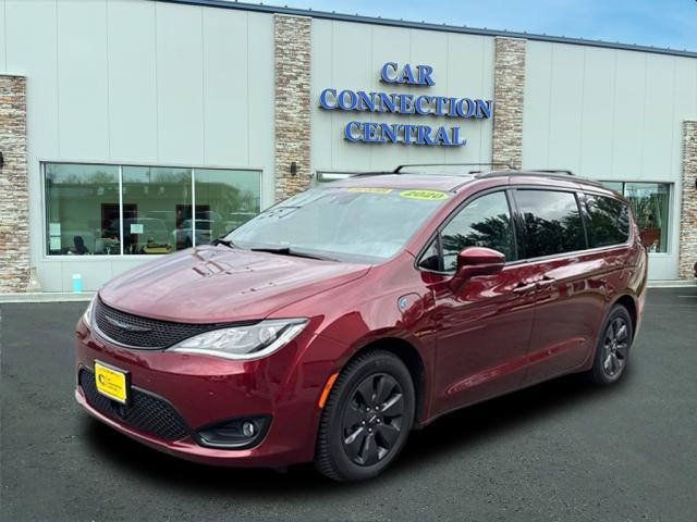 2020 Chrysler Pacifica Hybrid Limited Red S