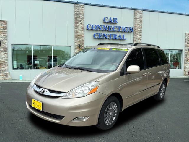 2007 Toyota Sienna XLE Limited 7-Passenger
